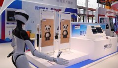 <b>能及时捕获动做、给出评分取专业指点</b>